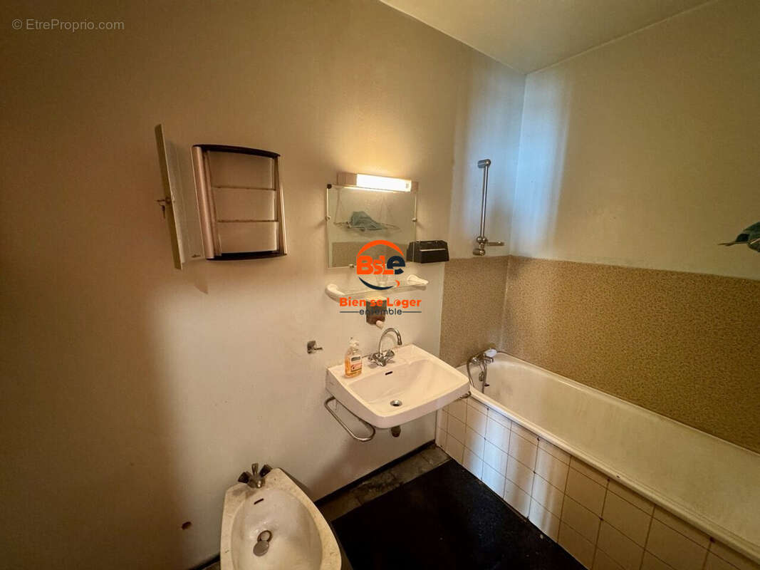 Appartement Clermont ferrand BSLE immobilier - Appartement à CLERMONT-FERRAND