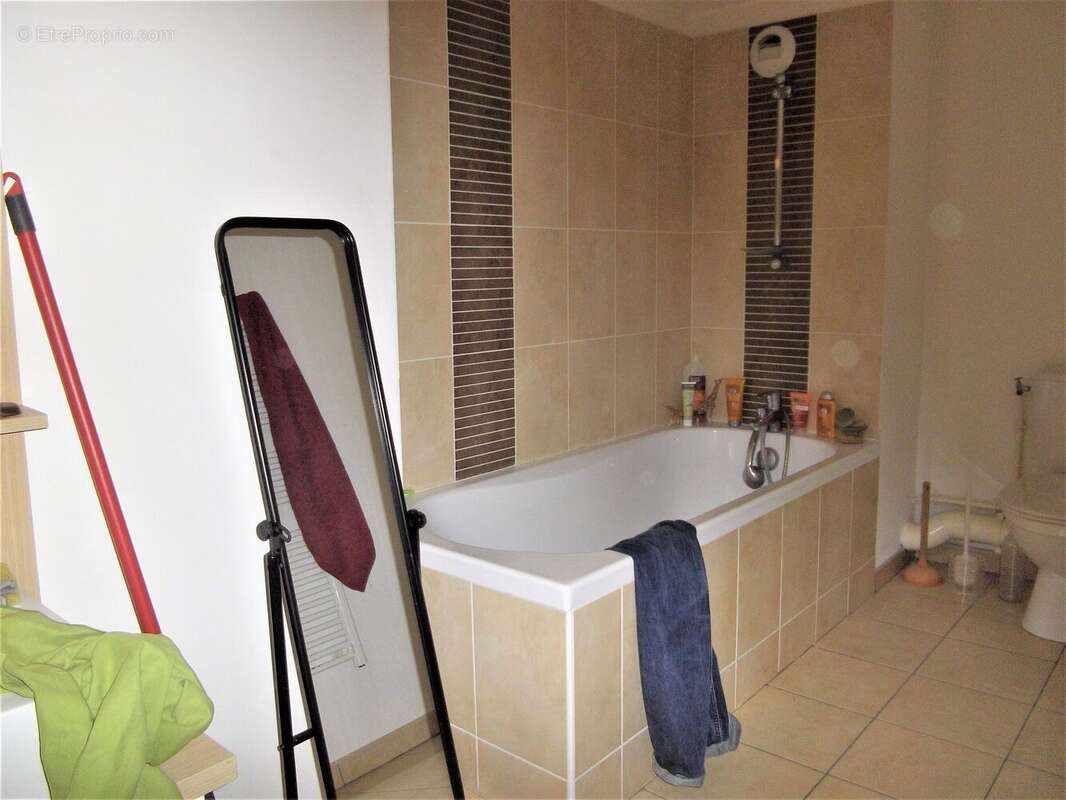 Appartement à SAINTES