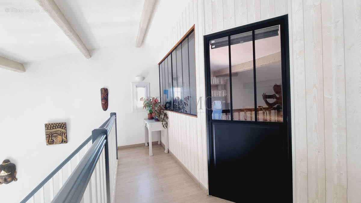 Maison à FREJUS