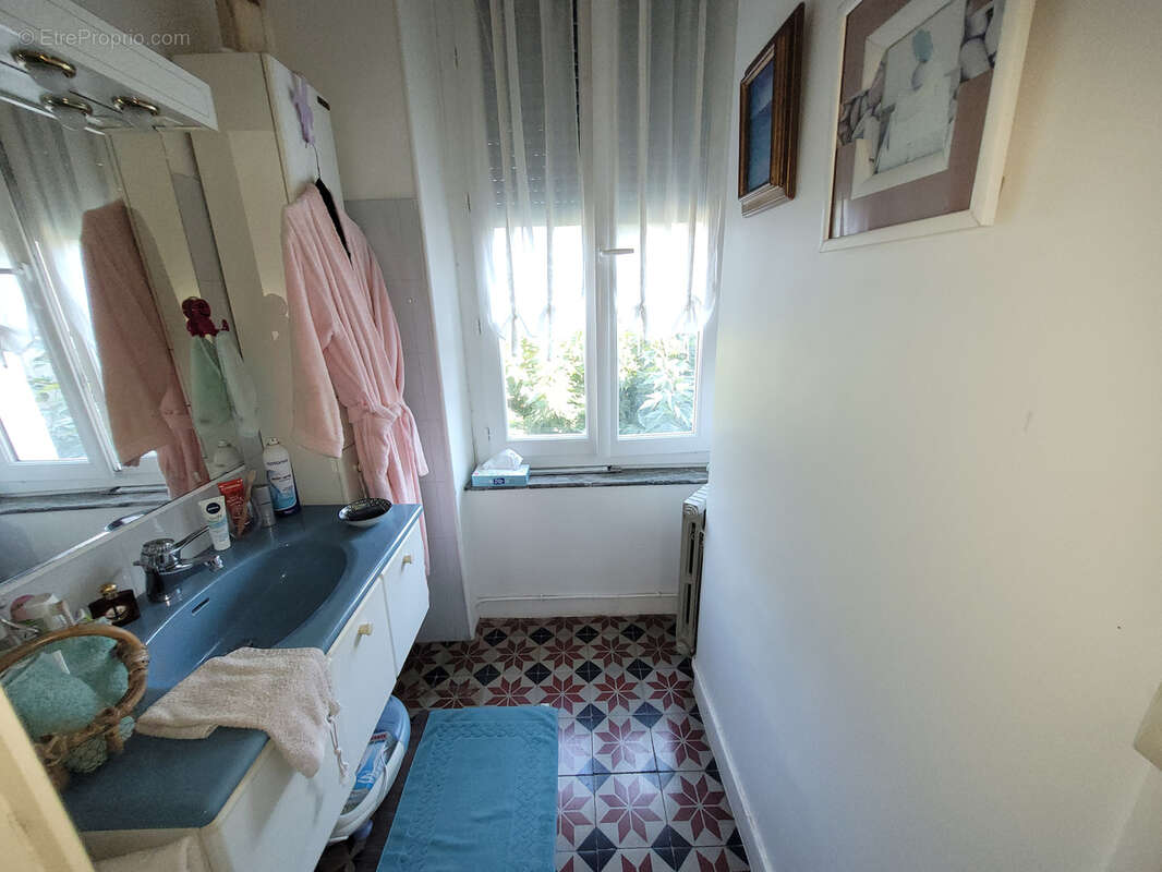 Maison à FLEURY