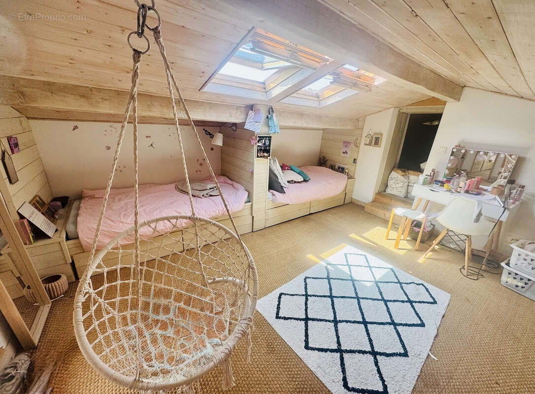 Maison à SATHONAY-VILLAGE