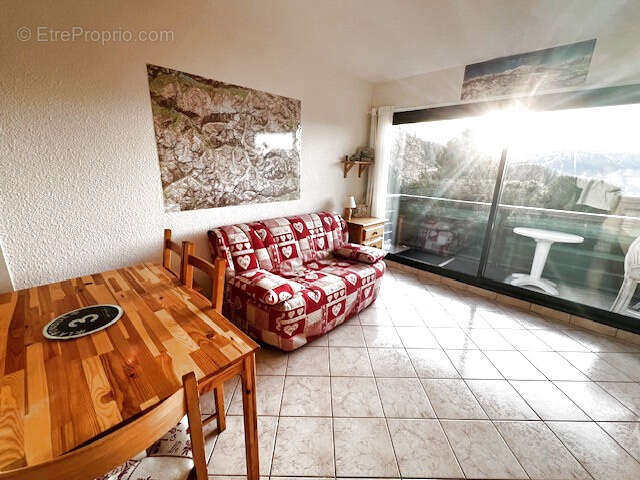 Appartement à SAINT-MICHEL-DE-CHAILLOL