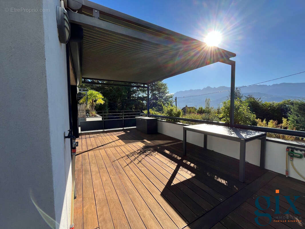 Appartement à LA TRONCHE