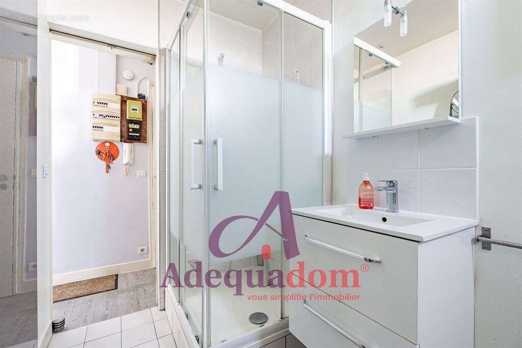 Appartement à BOIS-COLOMBES