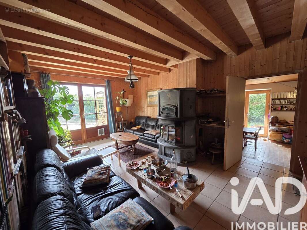 Maison 200 m² à Thezillieu  - photo 4