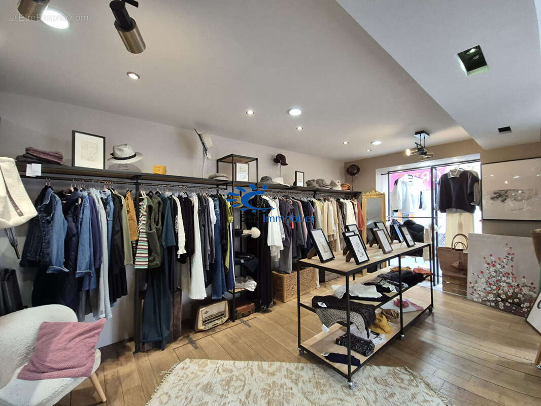 Commerce à LA ROCHELLE