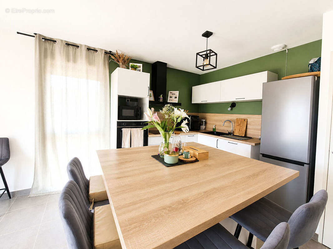 Appartement 3 pièces à vendre à Sénas - Exclusivité ERA ACTION IMMOBILIER 2 - photo 3