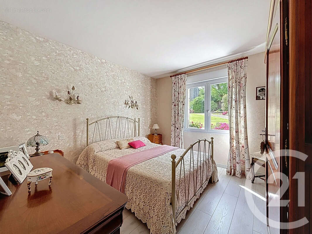 Maison 140 m² à Lannion  - photo 6