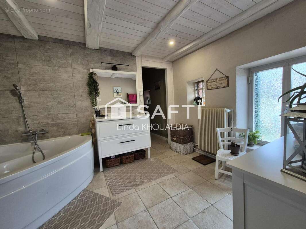Photo 6 - Maison à LE PUID