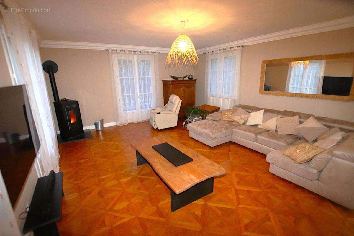 Maison à SAINT-AFFRIQUE