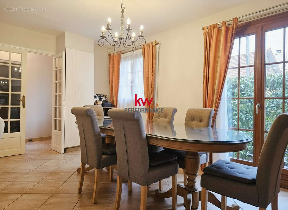 Maison 95 m² à Eaubonne  - photo 3