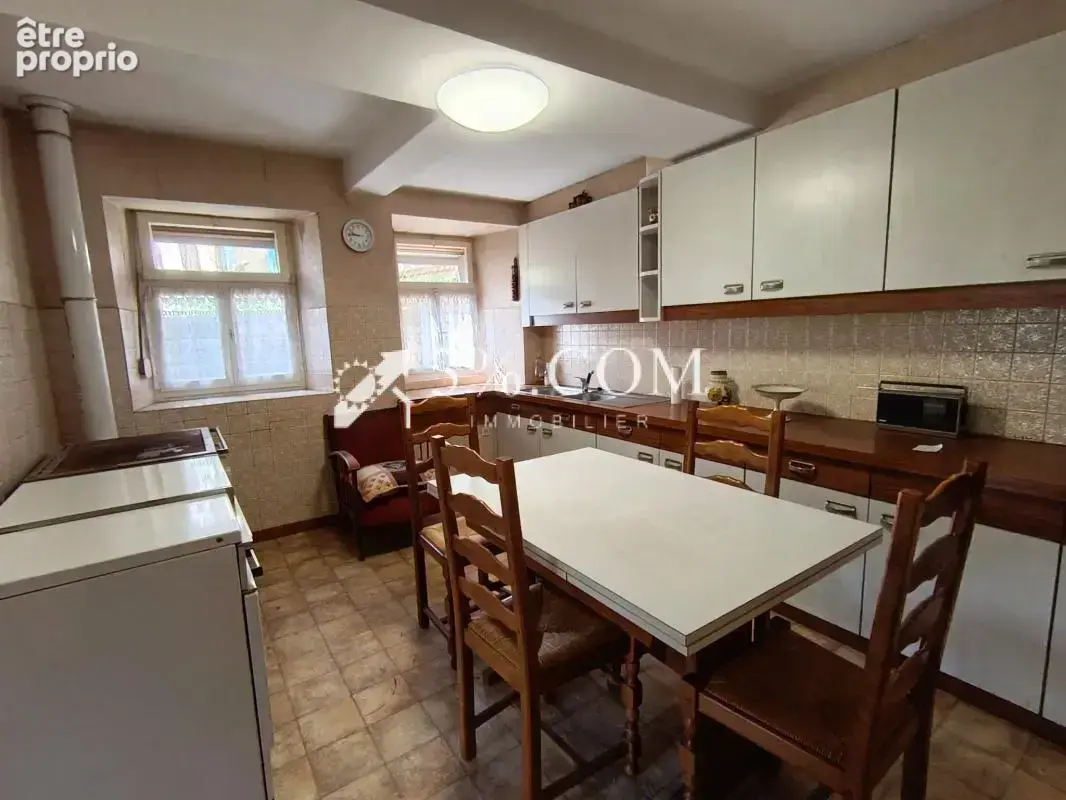 Maison de village a rafraichir de 212m2 - photo 6