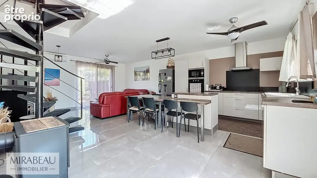 Maison 100 m² à La Bastide-Des-Jourdans  - photo 9