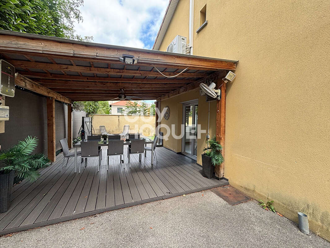 Maison à SAINT-PRIEST