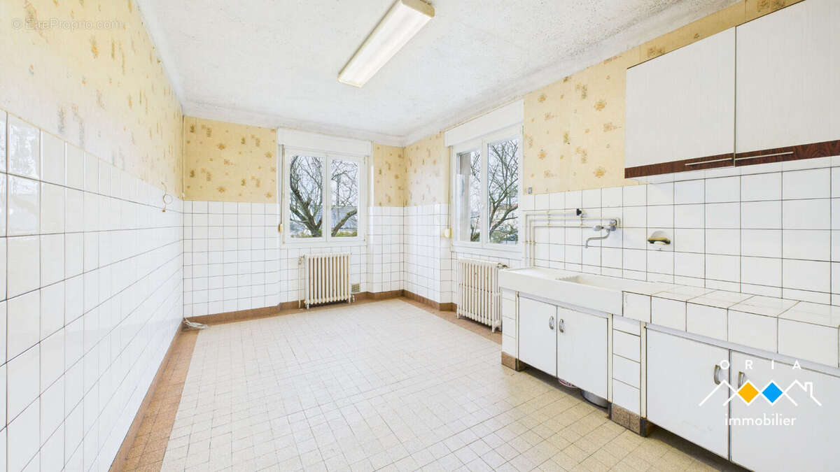 DOMBASLE-SUR-MEURTHE - Maison 5 pièces avec terrain - photo 6