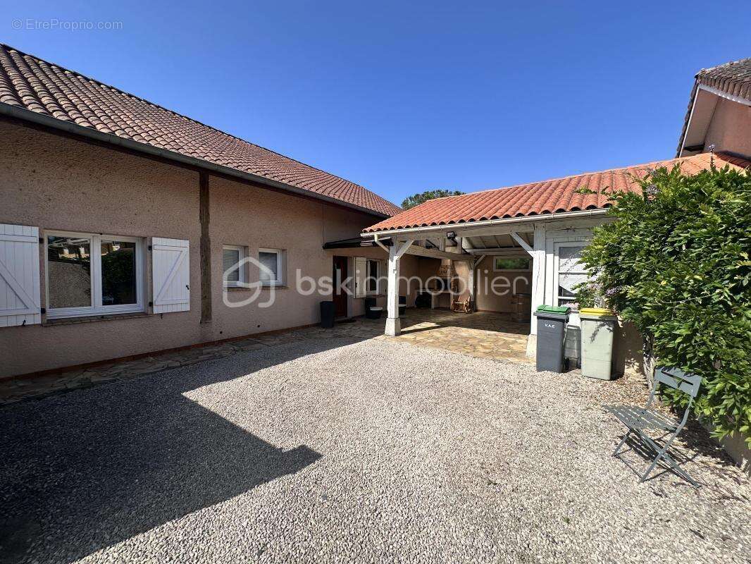 Maison à RABASTENS-DE-BIGORRE