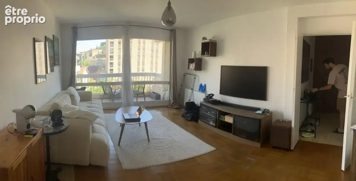 Appartement à LYON-9E
