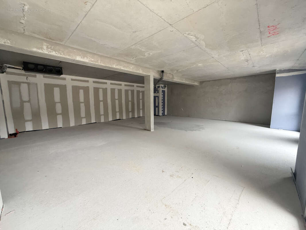 Commerce à SANARY-SUR-MER