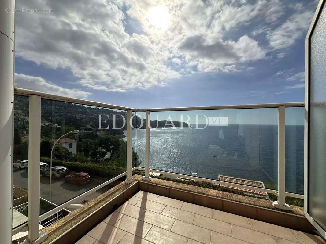 Appartement à ROQUEBRUNE-CAP-MARTIN