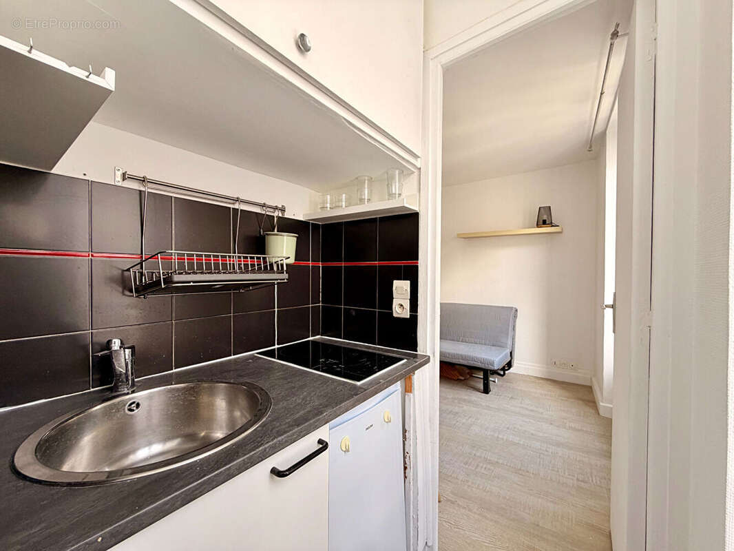 Appartement à PARIS-12E
