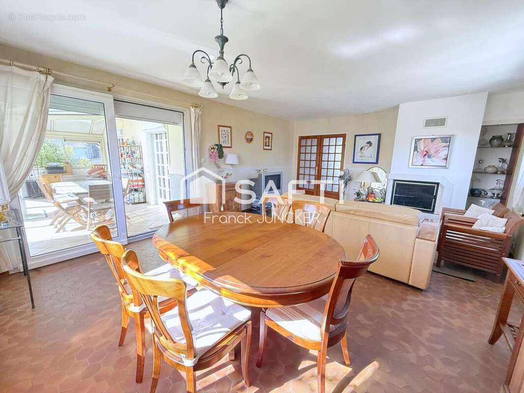 Photo 2 - Maison à VACOGNES-NEUILLY