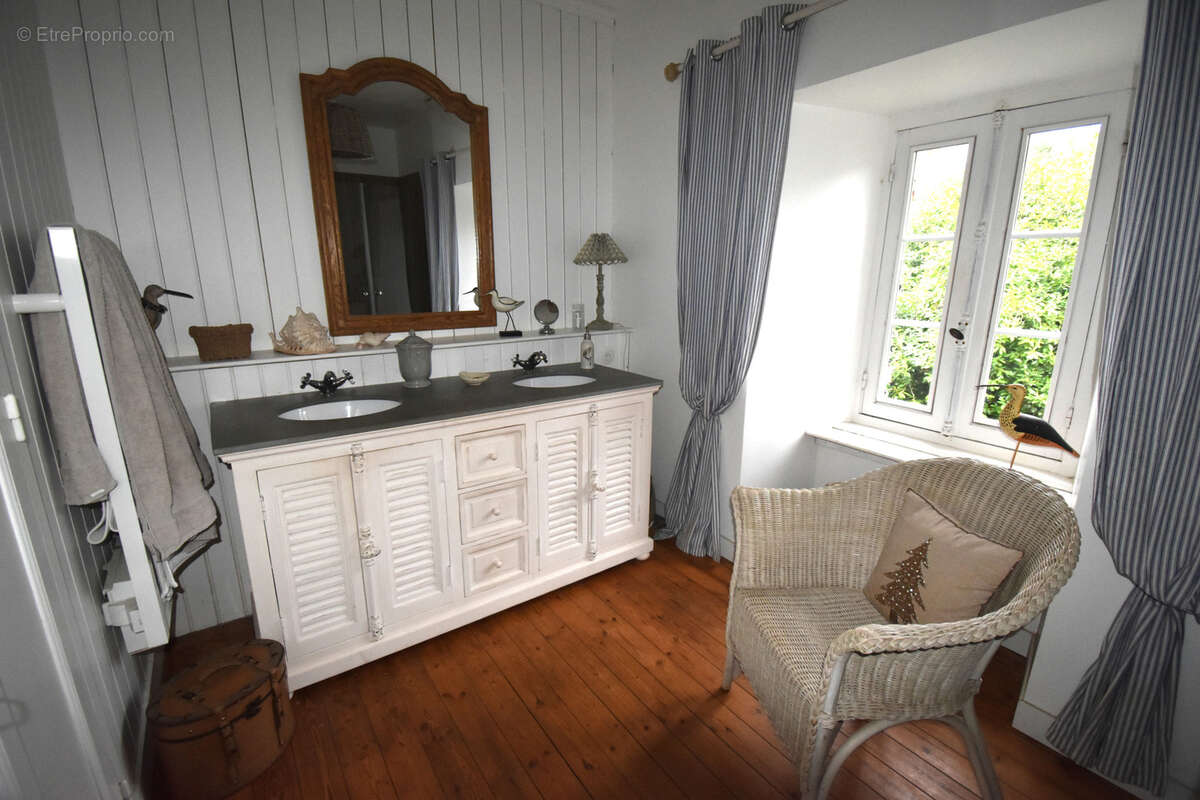 Maison à CLOHARS-CARNOET