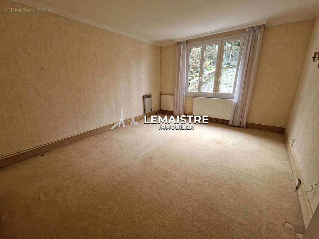 Maison à LILLEBONNE