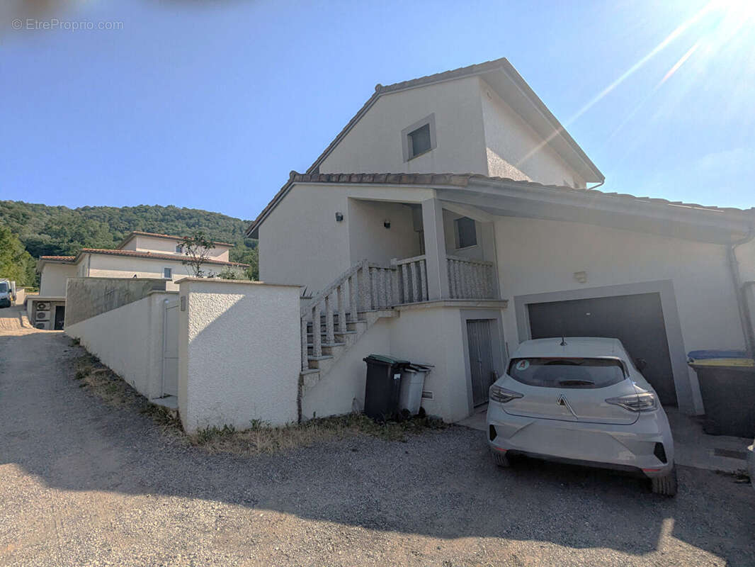 Maison familiale confortable sans travaux avec jardin et piscine à Foix -  116 m2 - photo 17