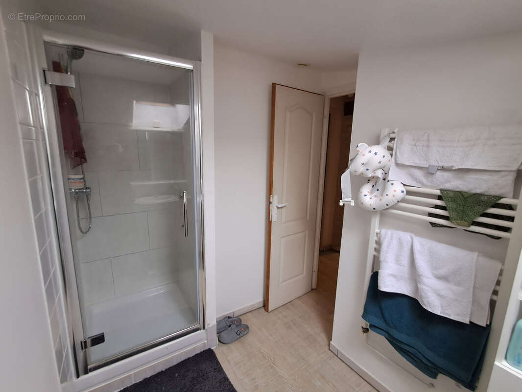 Maison à NEUVILLE-DE-POITOU