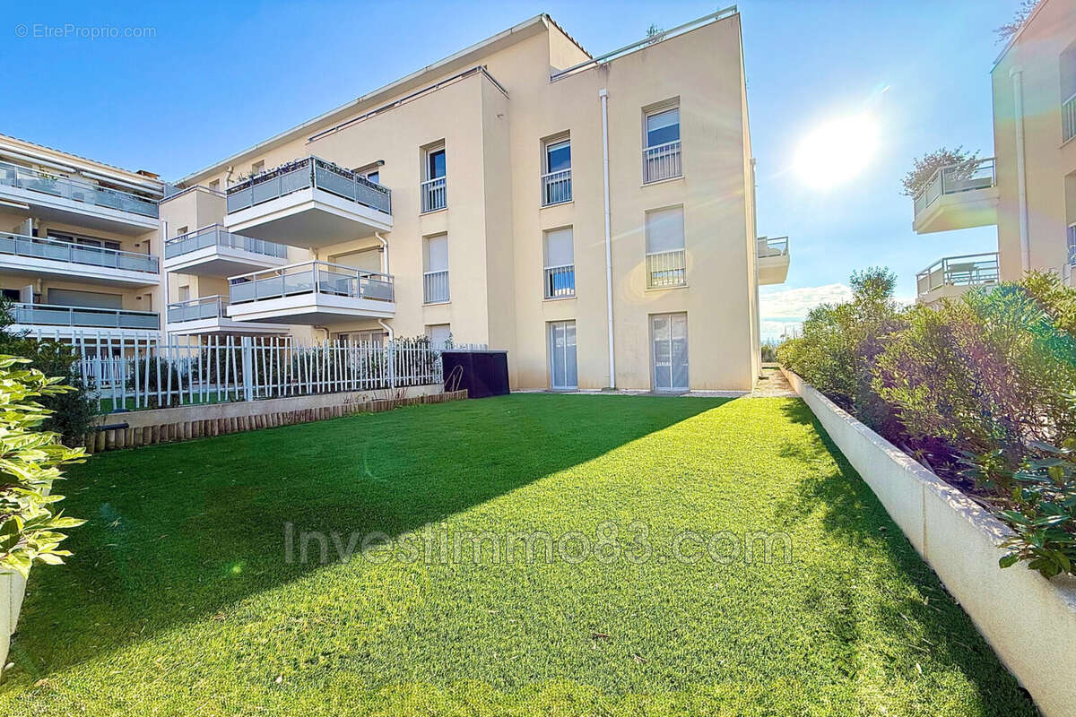 Appartement à ROUSSET