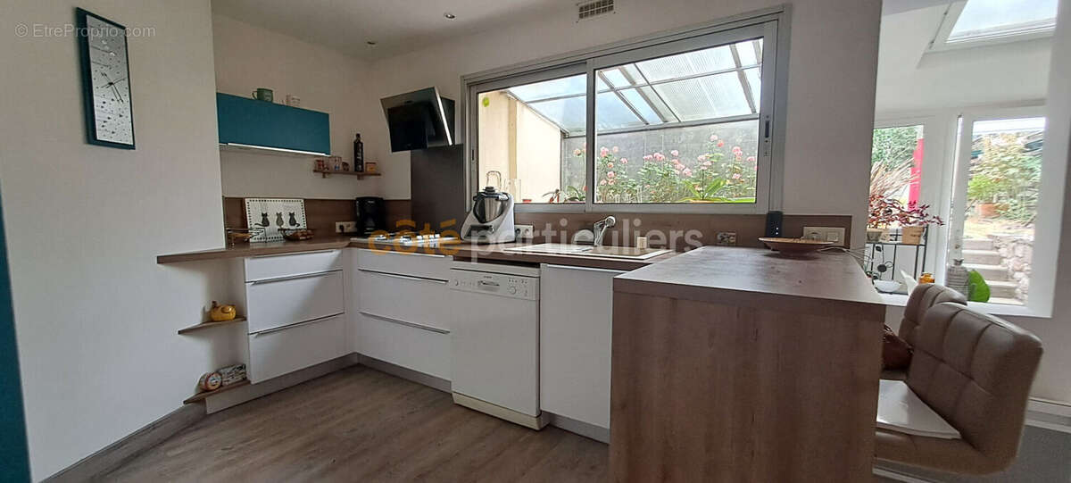 Maison de 90 m² au plein coeur de Mortagne-sur-Sèvre avec jardin et garage - photo 3