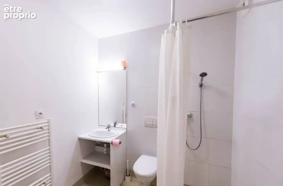 INVESTISSEMENT LOCATIF  Lyon  Résidence étudiante UXCO  Student Oxygène - 5,74% de rentabilité - photo 4