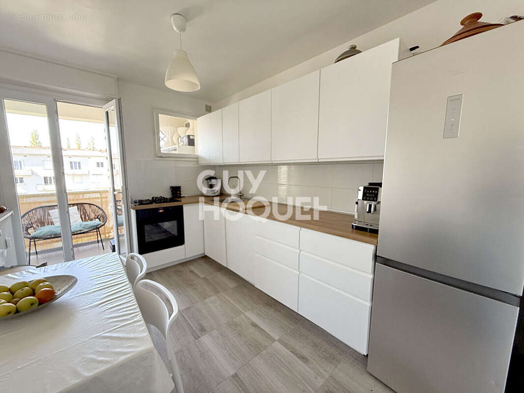 Appartement 82 m², balcon, garage - photo 4