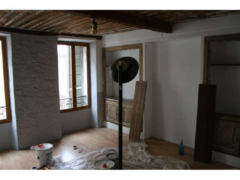 Appartement à VALLAURIS