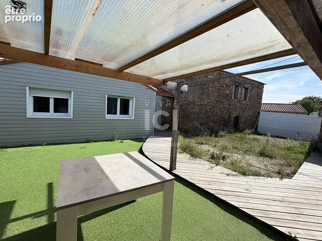 Maison Rouans 5 pièce(s) 170 m2 - photo 6