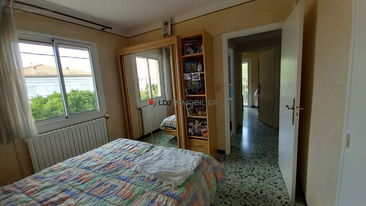 Maison 108 m² à Villelongue-De-La-Salanque  - photo 9