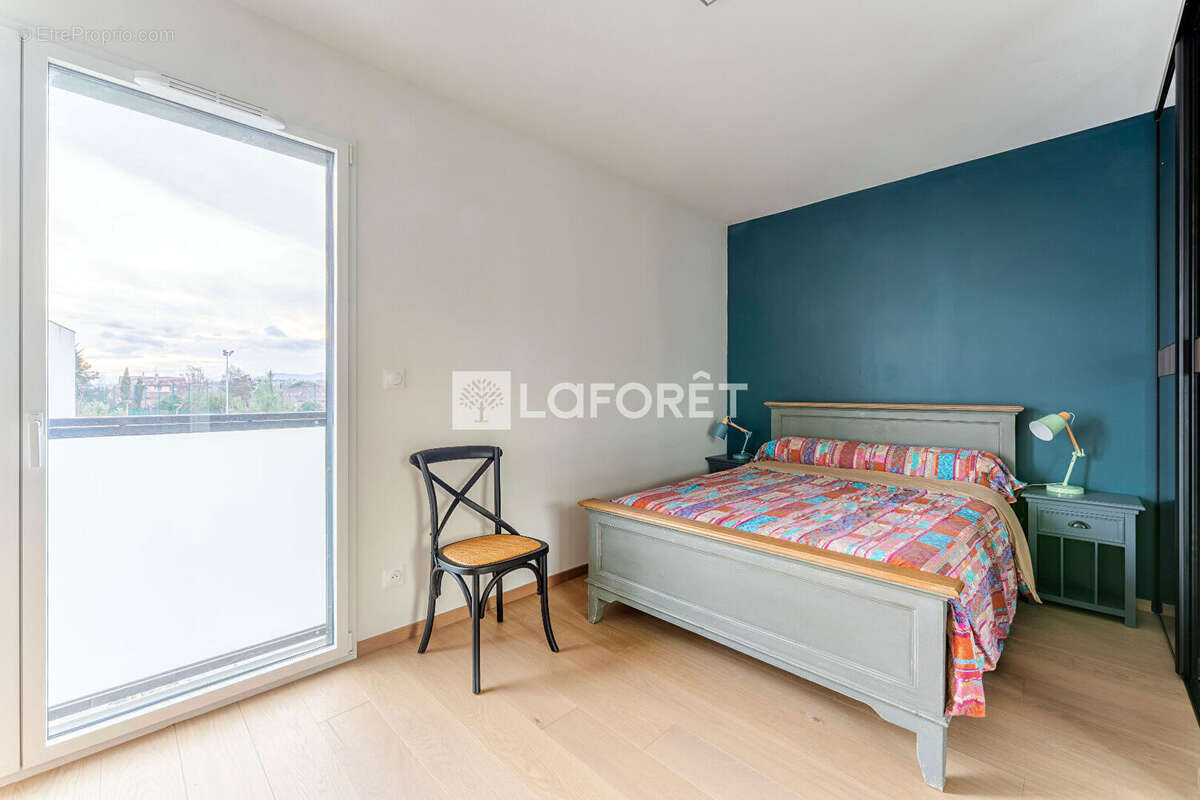Appartement à SAINTE-FOY-LES-LYON