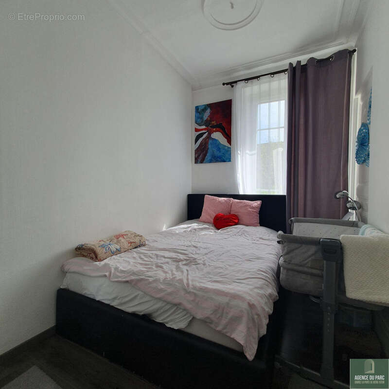 Appartement de trois pièces en cœur de ville - photo 7