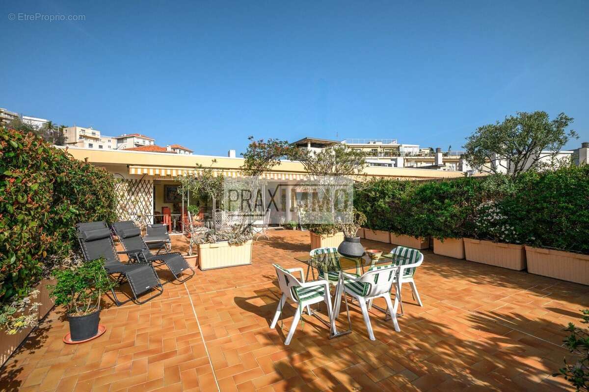 Appartement à NICE