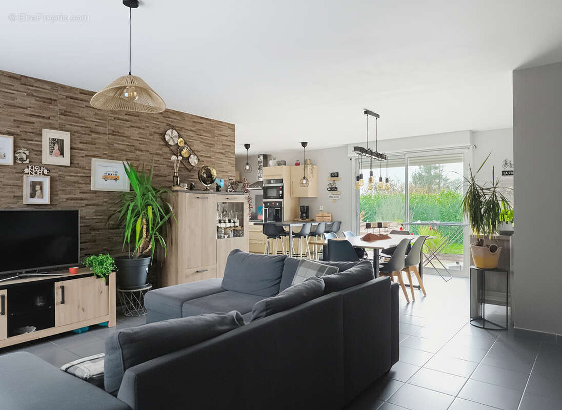 Maison à RAUVILLE-LA-BIGOT