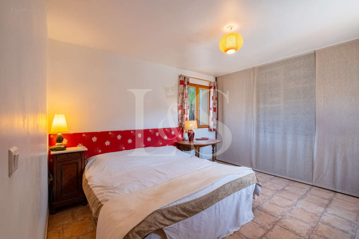 Maison à BUIS-LES-BARONNIES