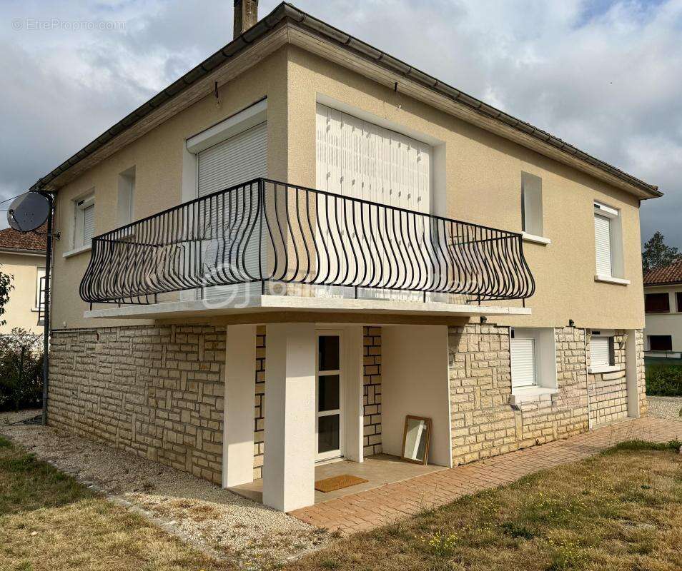 Élégante maison au coeur de la campagne périgourdine à Cubjac - photo 2