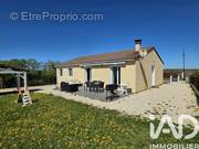 Photo 1 - Maison à LACHAPELLE-AUZAC