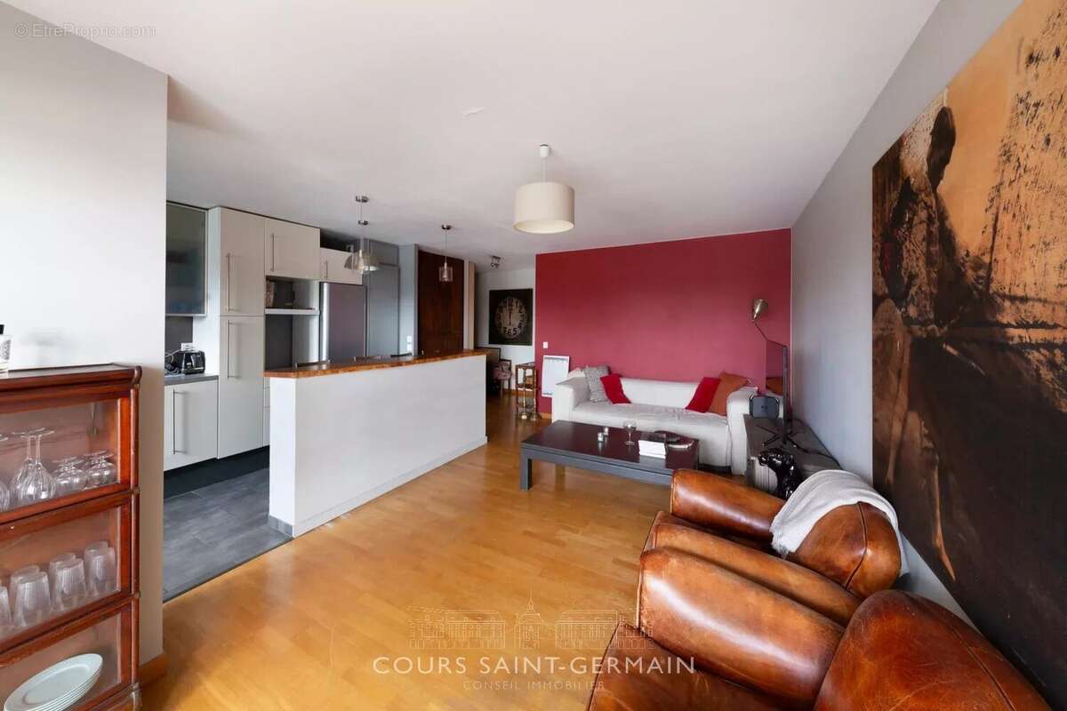 Appartement à SURESNES
