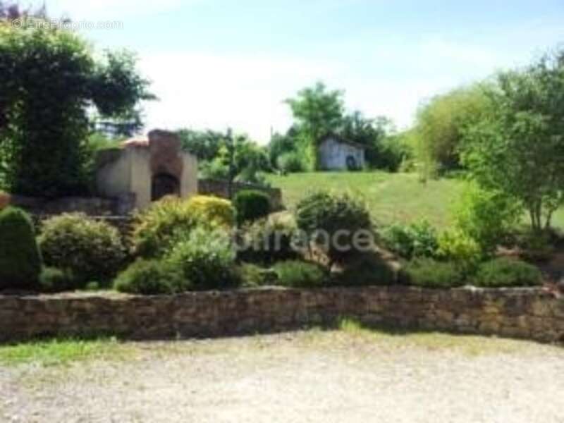 Maison à SAINT-CYPRIEN