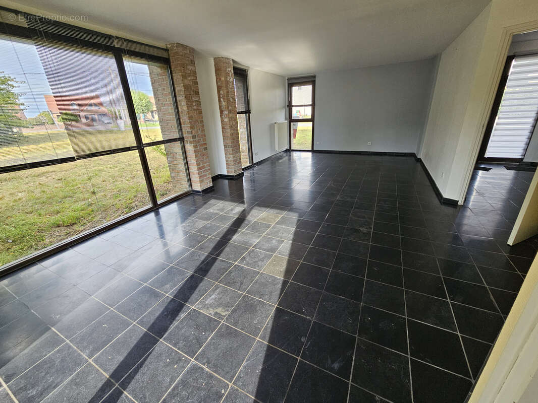 Maison à RAIMBEAUCOURT