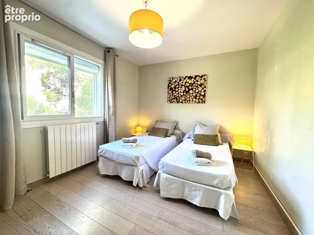 Appartement de standing avec trois chambres  et  grande terrasse couverte en centre ville de Carcassonne - photo 14