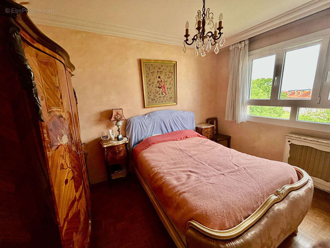 Appartement à NOGENT-SUR-MARNE