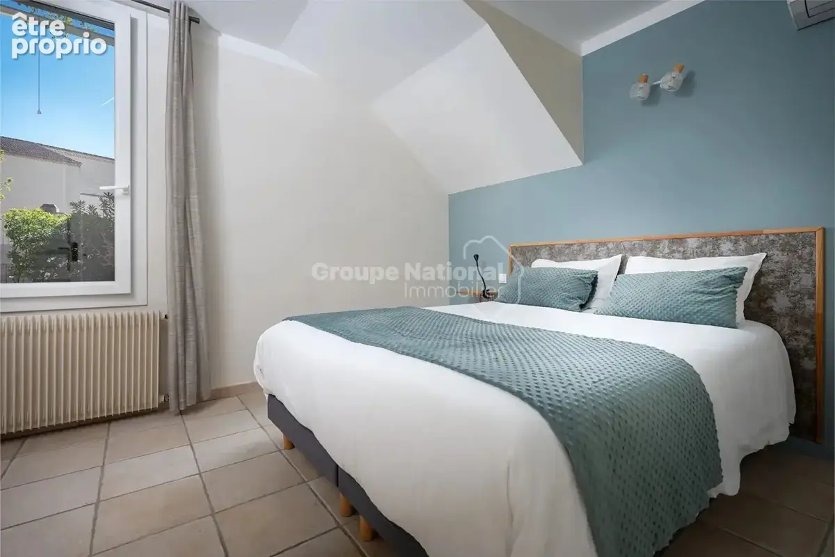À vendre eyragues propriété de 398 m² avec 3 gîtes en activité, piscine , garages - photo 9