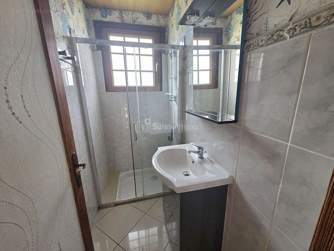 Maison 6 pieces 112m² sur terrain de 4.5 ares 225000 euros - photo 7